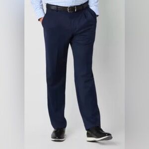 Men's black dress pants (pic shows fit)
